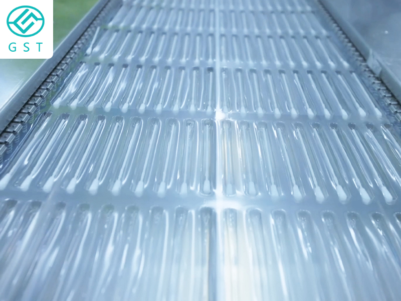 全自动拭子包装机：提高效率，，，，，，包管质量