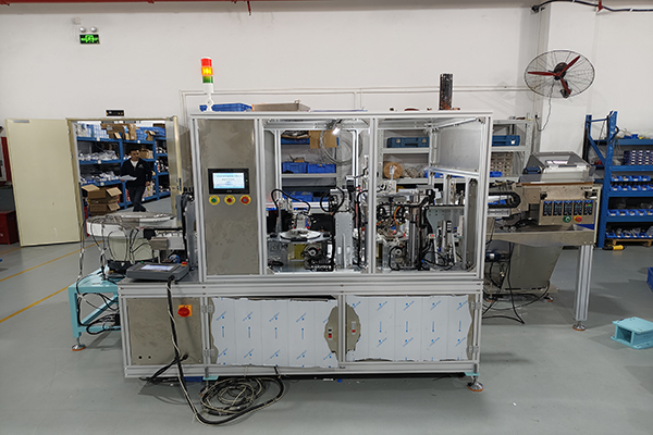 医用验便管自动组装机：提高医疗耗材生产效率的智能化方案