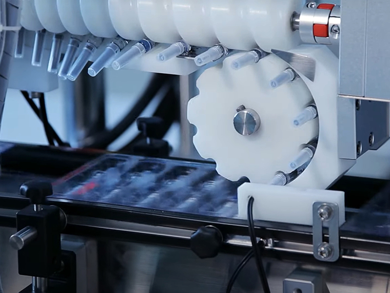 可能与个体汗腺漫衍密度较低或对辣椒素反映较弱有关